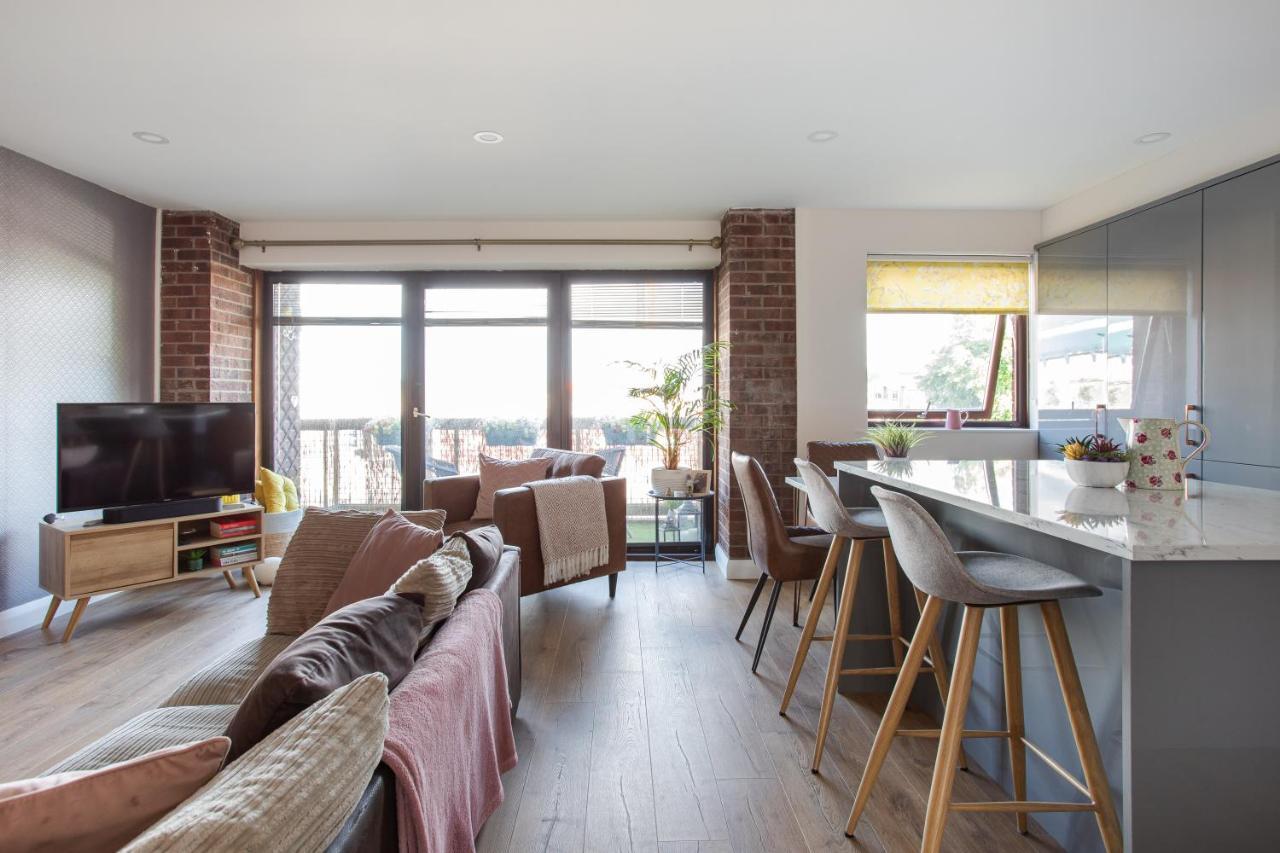 New Lisburn Road Apartment - Free Parking Belfast Esterno foto