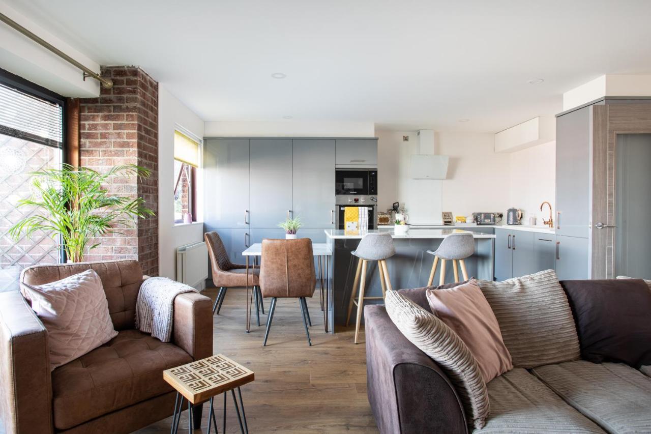 New Lisburn Road Apartment - Free Parking Belfast Esterno foto