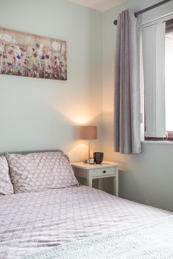 New Lisburn Road Apartment - Free Parking Belfast Esterno foto